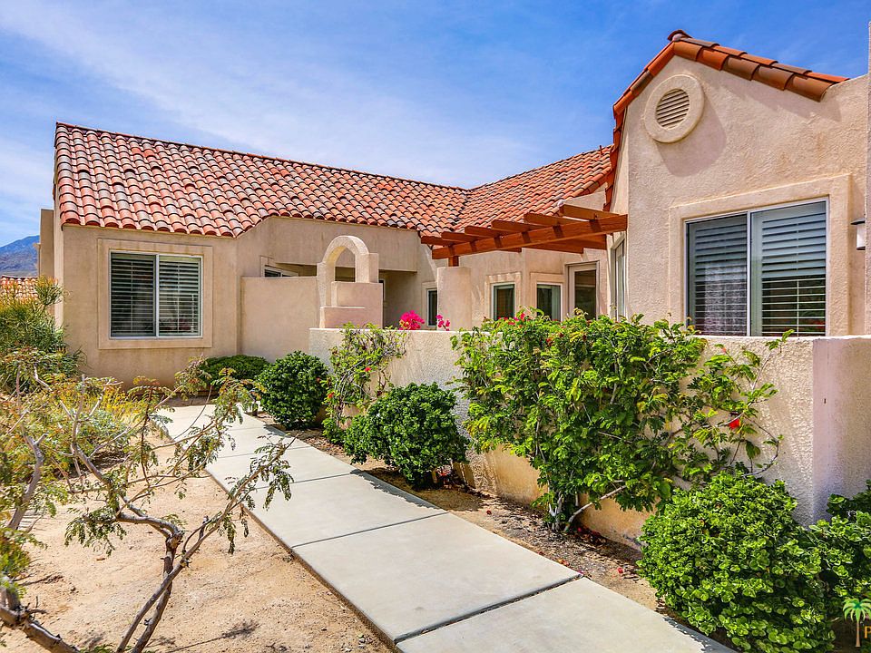 2nd image of 2897 Medina Ct