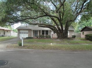 936 Chapman Dr, Jacksonville, FL 32221