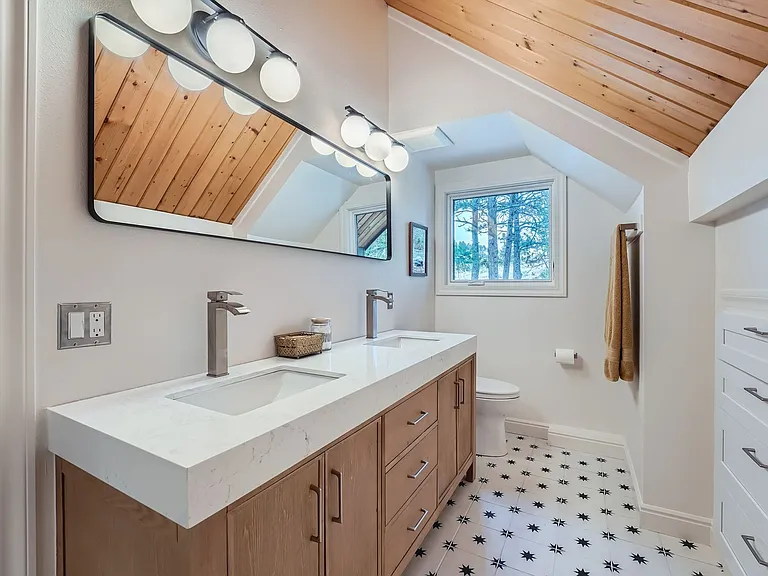 574 N Cedar Brook Rd — Photo 18