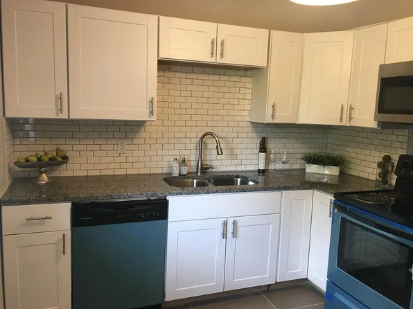 800 Shawnee St #804, Leavenworth, KS 66048