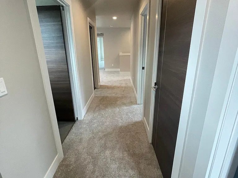 16555 SE Pleasant Valley Pkwy — Photo 20