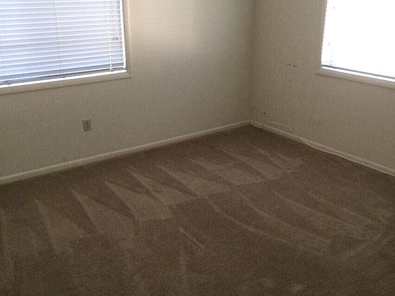 D9B7A40C-E294-4C0A-82EB-9B0FC36F734E