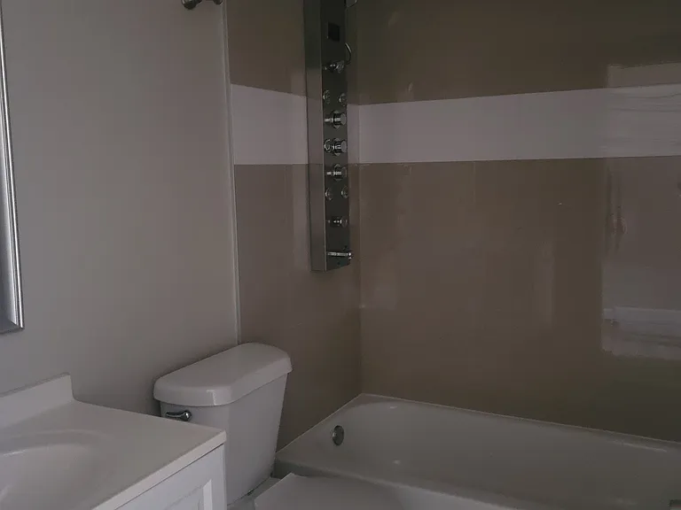 3447 Cincinnati Dr — Photo 1