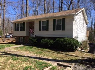 11964 Pine Trl, Lusby, MD 20657