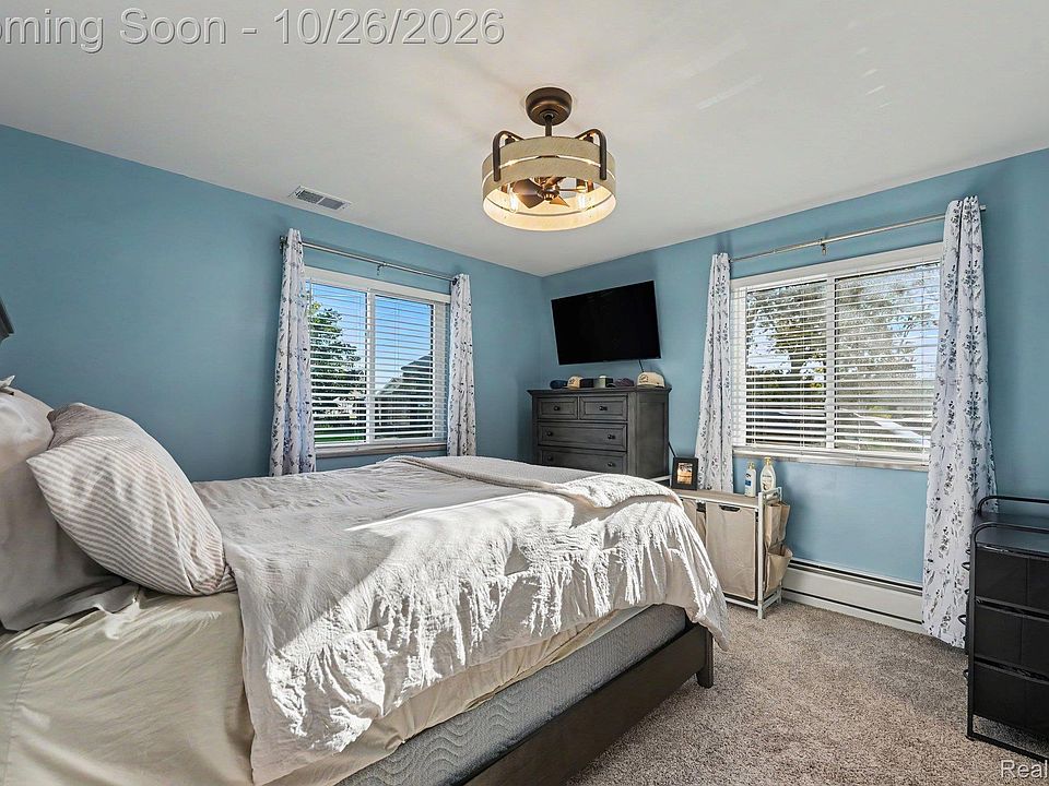 2037 W Park Dr, photo 17