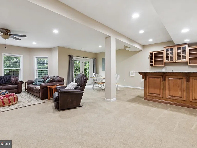 17205 Dewpoint Pl — Photo 37