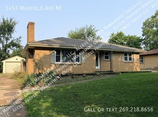 1457 Mayfield Ave NE, Grand Rapids, MI 49505