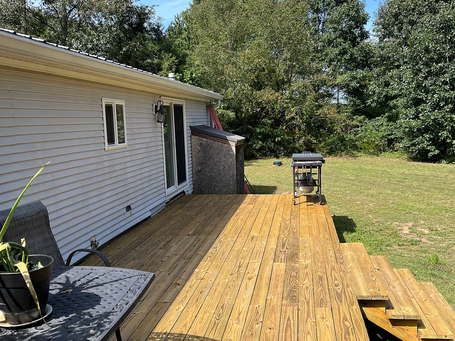 3 bed, 1000 sqft, $2,000 — Photo 4
