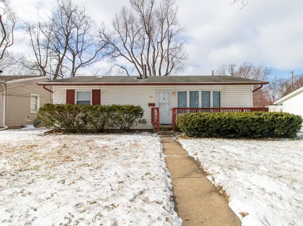 811 Reinthaler Rd, Bloomington, IL 61701