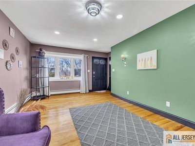 165 Crescent Ave, Woodbridge, NJ, 07095