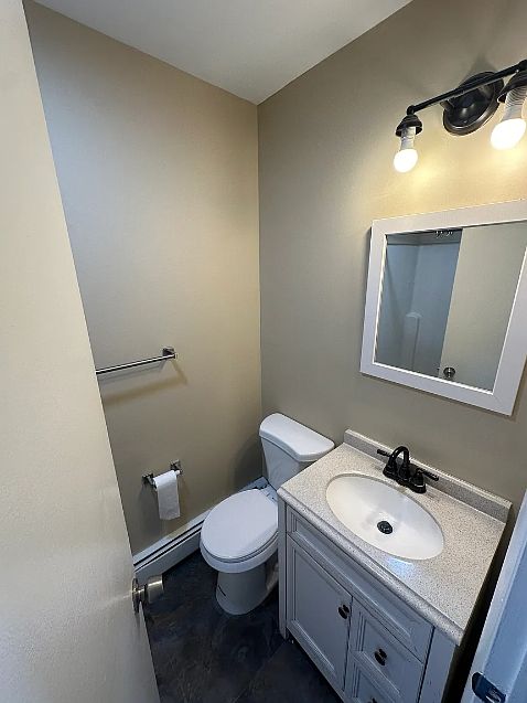 1st image of 110 W Sycamore St #112