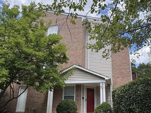 11706 Rockaway Ln #113, Fairfax, VA 22030