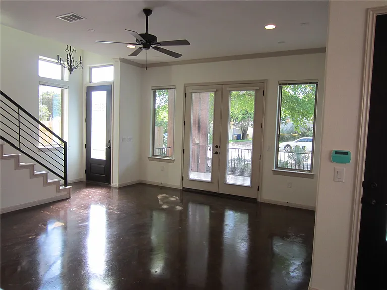 5305 Duval St #A — Photo 5