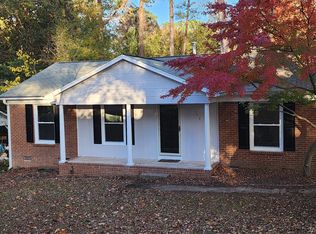 5912 Crepe Myrtle Ct, Raleigh, NC 27609