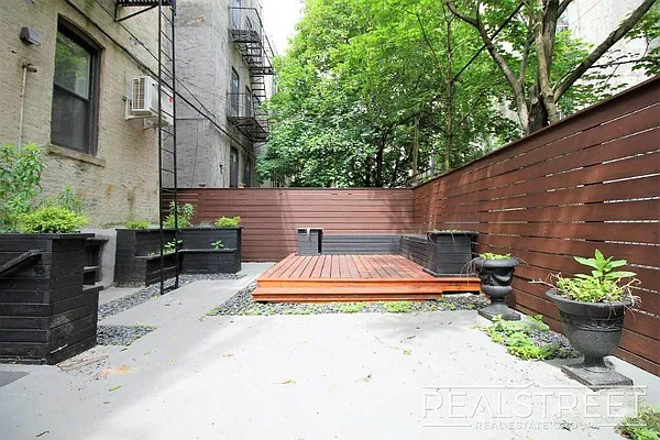 Rented by Real Street Inc | media 1