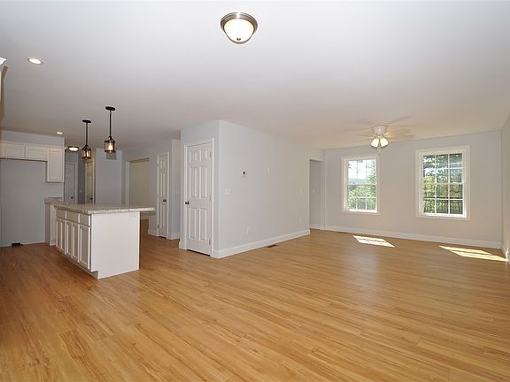 5th image of 66 Christie Road #12-52-1