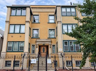 4825 S Prairie Ave APT 4, Chicago, IL 60615