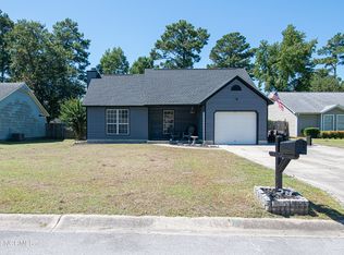 209 Teakwood Pl, Midway Park, NC 28544