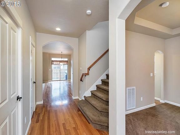 3rd image of 7204 NE Rockridge Pl