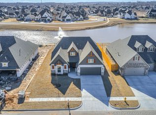 6018 E 124th Ter, Bixby, OK 74008