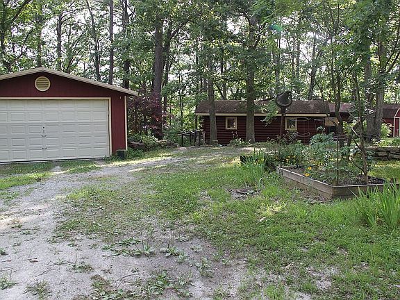 2nd image of 12406 Pine Dr