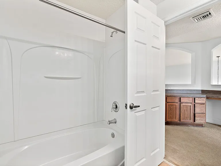 234 Murano Dr — Photo 32