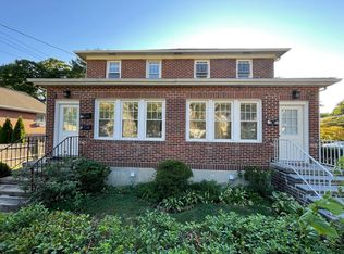 84 Pemberwick Rd #3, Greenwich, CT 06831