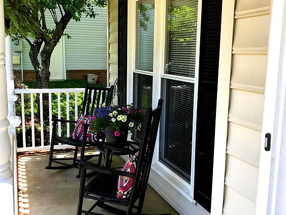 3rd image of 6105 Providence Ct
