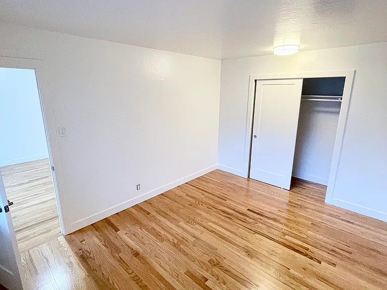 1730 Filbert St #204 — Photo 2