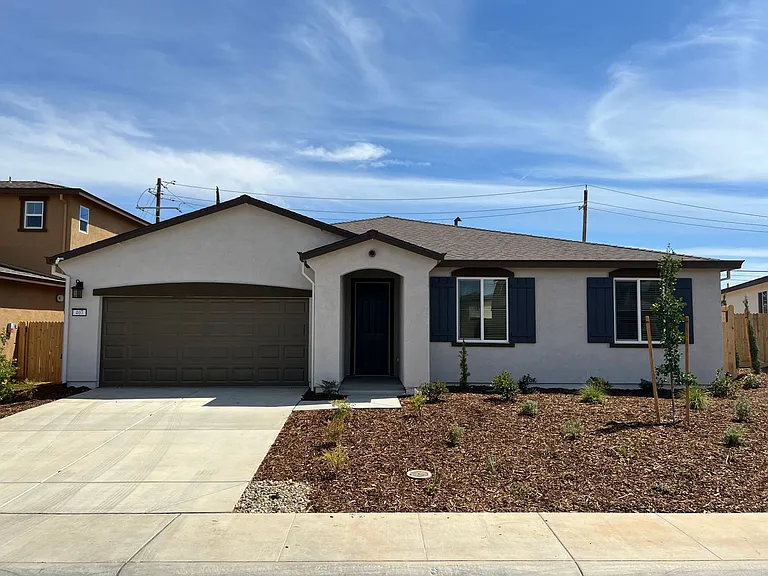 407 Cardini Ct — Photo 1