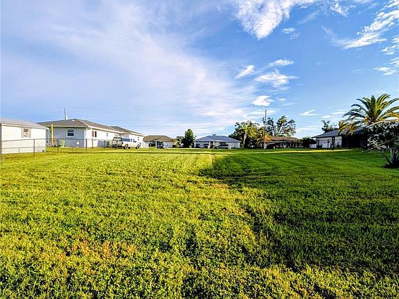 3rd image of 22309 PRISCILLA AVENUE