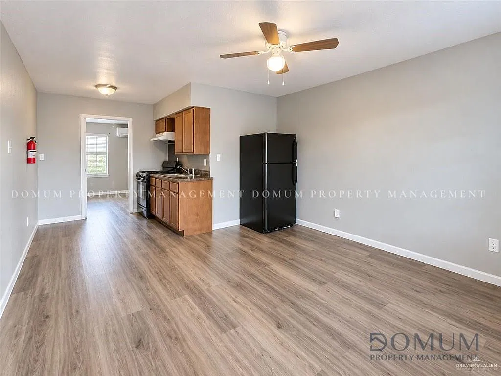 1 bed, 1.0 bath, 700 sqft, $600 — Photo 3