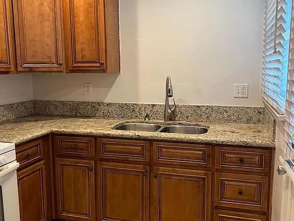 4th image of 12220 W Washington Blvd #12222