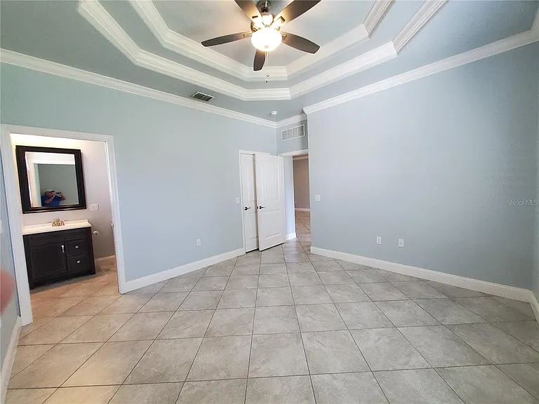 7 Empire Ln #B — Photo 8