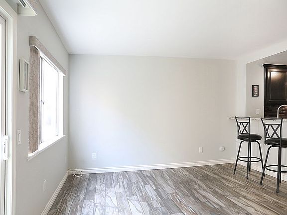 4th image of 13701 Hubbard St Unit 21