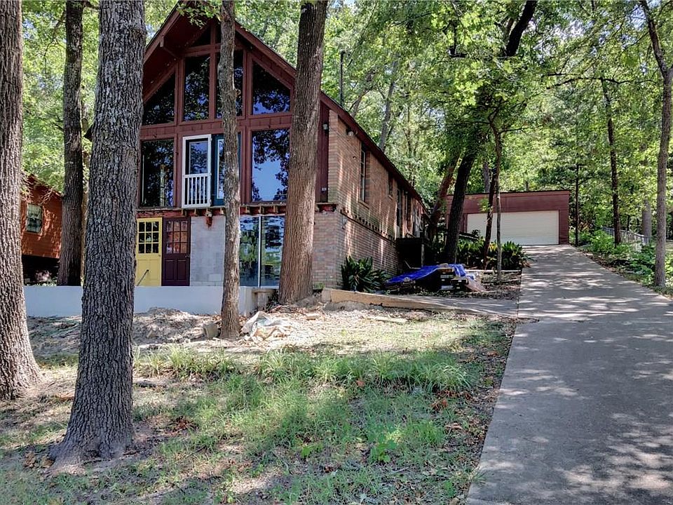 1st image of 10759 Lakeside Dr