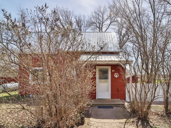 3845 Carlson Ave, Cushing, MN 56443