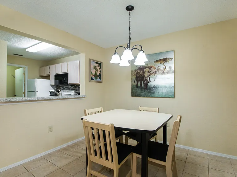 3705 SW 27th St #228 — Photo 4