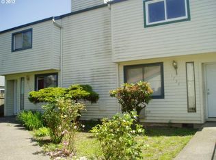 1742 NE Meadow Pl, Gresham, OR 97030