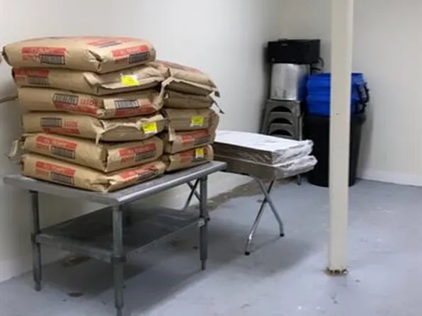 5011 Avenue N image 11 of 14