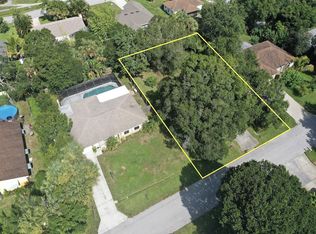 442 Toledo St, Sebastian, FL 32958
