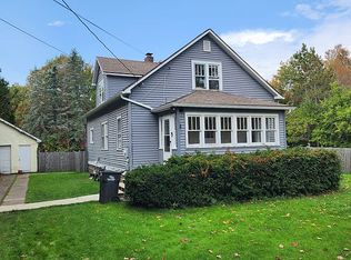 1418 W 14th St, Sault Sainte Marie, MI 49783