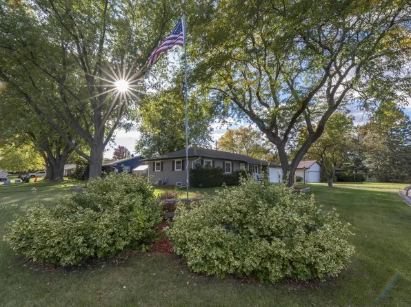N95W17373 Shady LANE, Menomonee Falls, WI 53051
