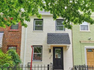 420 20th St NE, Washington, DC 20002