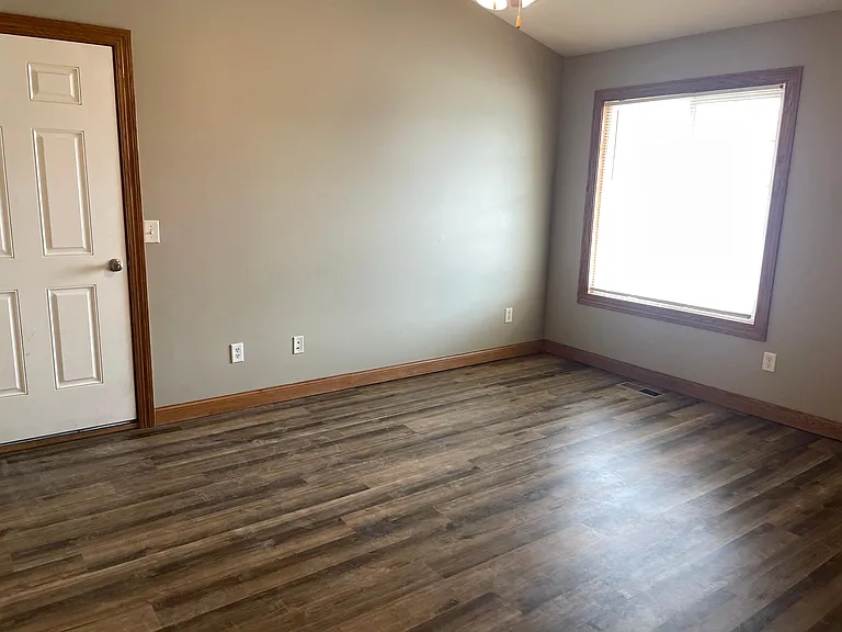 7364 Mercy Ln — Photo 9