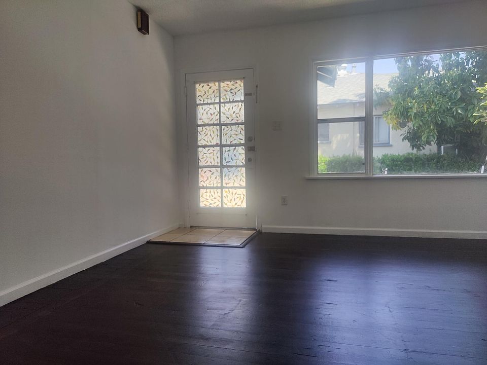 1st image of 606 Milford St #608