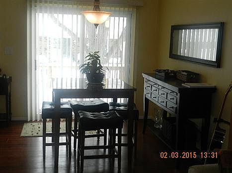 5th image of 1581 Camelot Dr