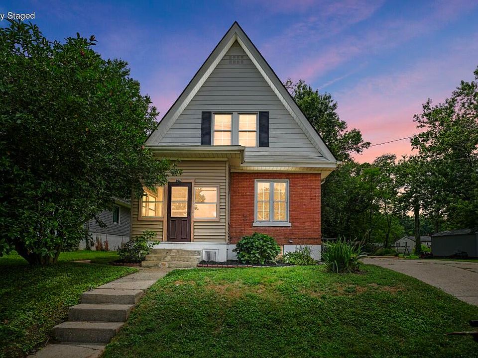 1st image of 206 W 2nd St