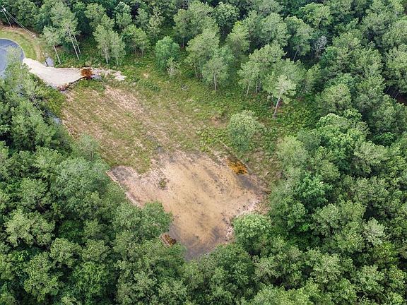 Start planning your dream home to be built on this 2.1+ acres in the highly desirable community of Saddle Creek Forest!