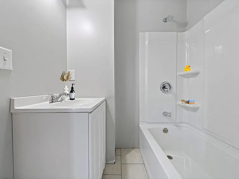 12 Shamrock St #2 — Photo 10